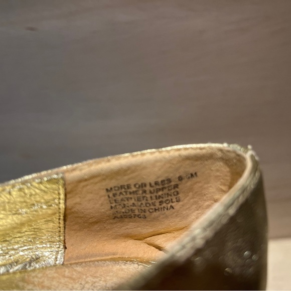 Kenneth Cole Reaction womens shoes slip on Ballet flats Metallic Gold 6.5 - Picture 12 of 12